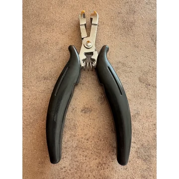 U alakú fogó tincsezéshez