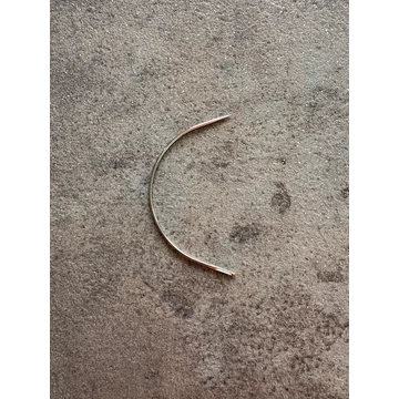 Tű hajfelvarráshoz "C"