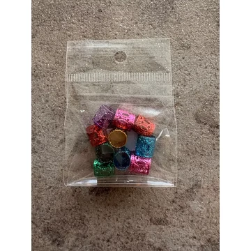 Póthaj dísz vegyes színekben 10 db