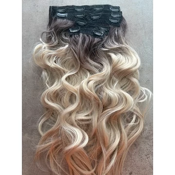 Sötét barna -  szőke ombre,  hullámos vasalható I. osztályú csatos, szintetikus haj. 50-55cm 200-210gr (65)