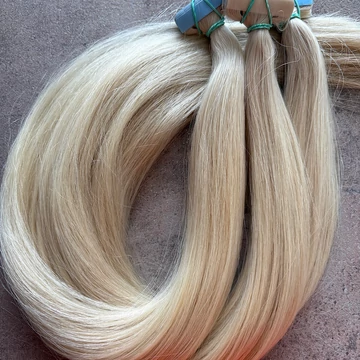 Hamvas platina szőke tape-in (ragasztócsíkos) eredeti haj 60-65 cm/1pár (2db)