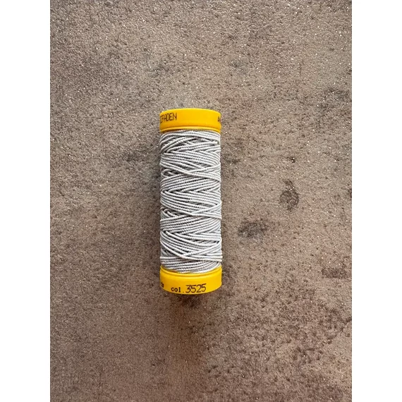 Gumis cérna enyhén hamvas