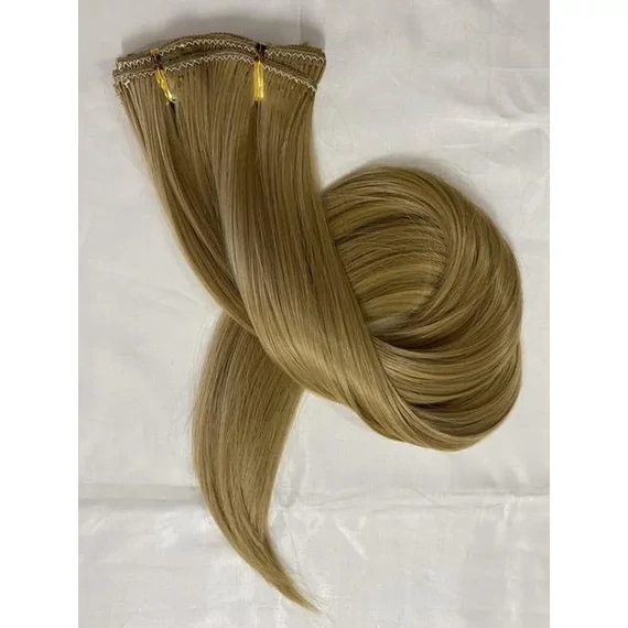 Mézszőke egyenes vasalható I. osztályú csatos 60cm szintetikus haj (11)